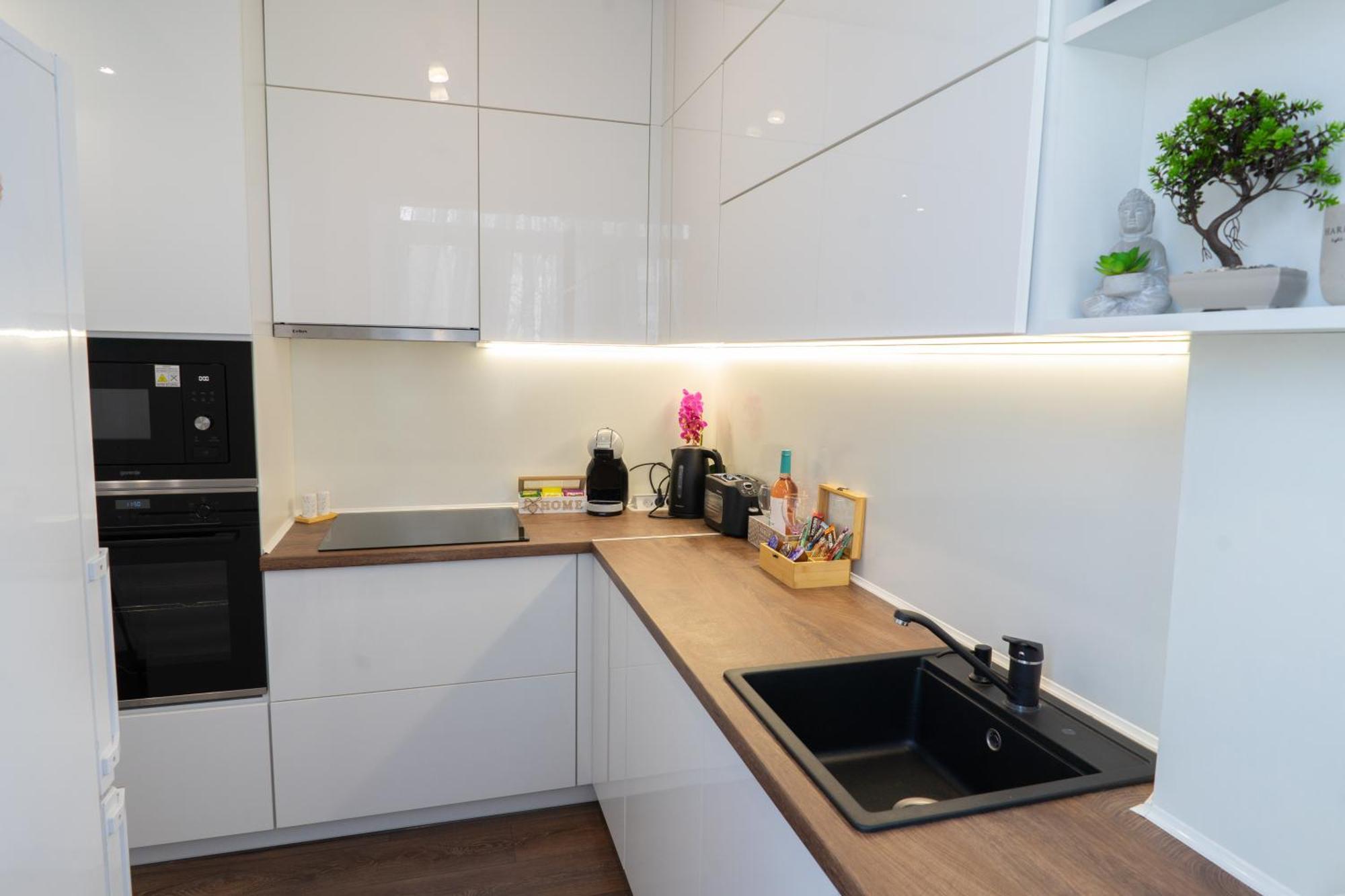 Luxury 2 Bedroom Apartment In Central Várna Kültér fotó